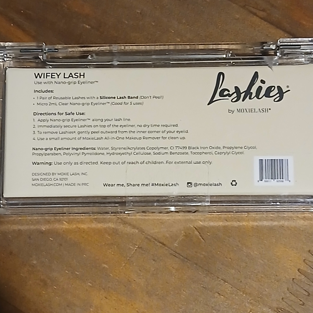 Wifey Lashies By MOXIELASH - Picture 7 of 7